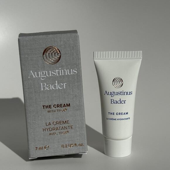 Augustinus Bader The Tinted Lip Balm 1 2 & 3 +Gifts Eye Patches, Serum & Cream - Picture 10 of 14